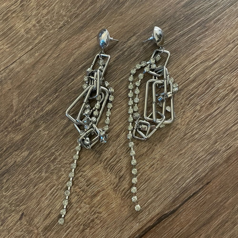 Dangle earrings